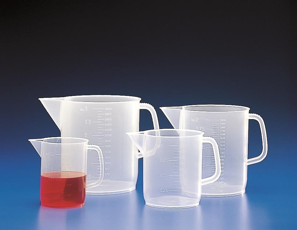 Чаша пластична мерник со рачка 2000 ml Kartell