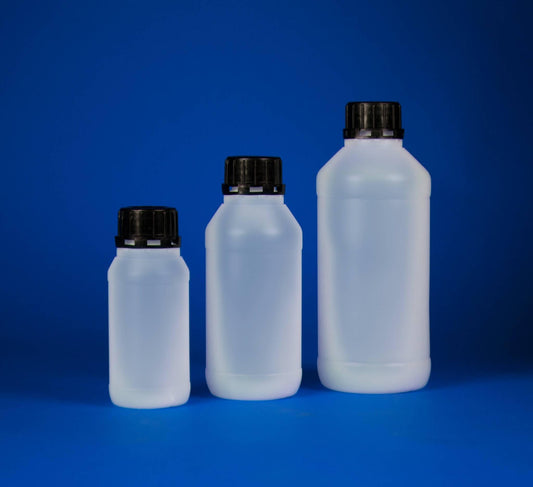 Шише со широк врат со црно капаче 500 ml